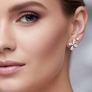 Swarovski Elements Flower Crystal Gold Tone stud earrings